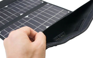 ポータブル15Wソーラーパネル充電器2 USBポート付き折りたたみ式携帯電話充電器キャンプとハイキングに対応 - Product Image 6