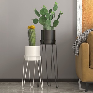 Support à <span class=keywords><strong>fleurs</strong></span> en forme d'épingle à cheveux, support à <span class=keywords><strong>fleurs</strong></span> en <span class=keywords><strong>métal</strong></span> de haute qualité pour l'intérieur et l'<span class=keywords><strong>extérieur</strong></span>, support à plantes de style mid-century pour la décoration de la maison - Product Image 4