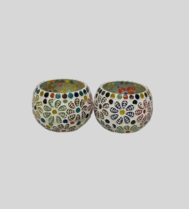 Portavelas decorativo de vidrio, una hermosa combinación de arte y calidez, diseñado para añadir encanto, disponible a precio de mayoreo. - Product Image 3