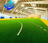 Conception moderne préfabriquée cadre en acier salle de sport stade terrain de football salle de sport centre pour bâtiment public
