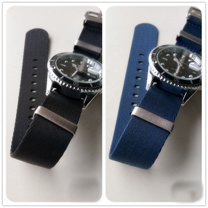 Bracelet de montre en nylon de haute qualité avec boucle en acier inoxydable lisse et souple de 1,4 mm d'épaisseur, 18-24 mm, réglable, livraison rapide - Product Image 3