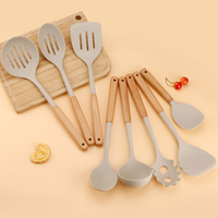 Ensemble d'ustensiles de cuisine en silicone 5 pièces avec manches en bois, compatibles lave-vaisselle et alimentaires, outils de cuisine écologiques