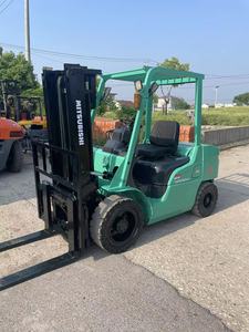 Mitsubishi Carretillas elevadoras usadas de 3 y 5 toneladas Serie FD30 y FD50 Condiciones de trabajo estables Embalaje de paletas Suministro en stock disponible - Product Image 2