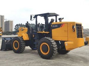 รถตักล้อยางลิวกงใหม่เอี่ยม รุ่น ZL30E ขนาด 3 ตัน พร้อมอะไหล่ - Product Image 4