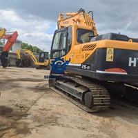 Excavatrice Hyundai 215-9T d'occasion de haute qualité, en excellent état, avec un excellent montacarga Heli a Glp Usado