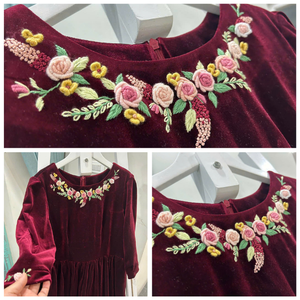Vestido de Terciopelo Premium para Niña en Borgoña Oscuro con Bordado Floral, Vestido Formal de Manga Larga para Niñas, Perfecto para Bodas - Product Image 2