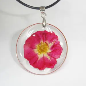 goods 2022 Women's jewelry real rose necklace dry flower necklace natural dried flower necklace for women