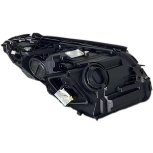 Phares LED 12V Neufs pour Mercedes-Benz Classe C W205 (C200/C300/C180/C260) 2018-2021 OE A2059064106/A2059064206 - Product Image 3