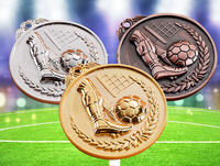 Médailles et Trophées Sportifs Personnalisés en Métal Or et Argent pour Cyclisme, Badminton, Baseball, Basketball, Football, et Autres Sports