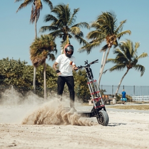 Scooter Eléctrico para Adultos de 60V con Doble Motor, Batería de 38Ah, Alcance de 120km, Suspensión Completa Hidráulica, Velocidad Máxima de 80km/h - Product Image 1