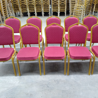 Chaise de salle à manger empilable en tissu, confortable, pour réunions, mariages, banquets, chaise d'hôtel - Vente en gros usine