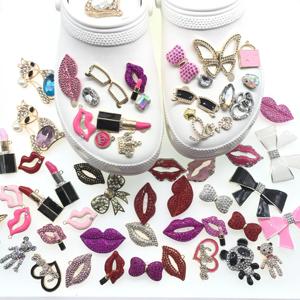 <span class=keywords><strong>Accessoires</strong></span> de chaussures de luxe personnalisés en gros avec strass brillants, nœuds papillon et breloques de luxe <span class=keywords><strong>pour</strong></span> chaussures - Product Image 5