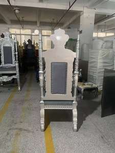 Chaises de Trône Royal à Dossier Haut en Bois de Chêne Massif Nouveau Design Roi et Reine Durable pour l'Hôtel et le Salon - Product Image 5