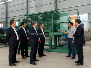 Broyeur de déchets industriels, broyeur de bouteilles <span class=keywords><strong>en</strong></span> plastique et <span class=keywords><strong>en</strong></span> <span class=keywords><strong>verre</strong></span>, broyeur à double arbre, broyeur de déchets de plastique et de tissus, broyeur de recyclage - Product Image 6