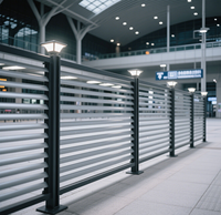 Cadre de persiennes à lamelles horizontales en aluminium étanche pour l'extérieur, pour le jardin et le balcon, clôture et treillis pour l'intimité du balcon