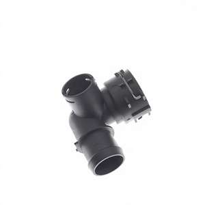 Conector de Brida para Manguera de Refrigerante 5QD122291E para Modelos Audi y Volkswagen - Product Image 3