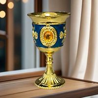 Vente en gros usine – Nouvelle tasse à vin en alliage de zinc sur pied, 25 ml, verre à Baijiu, pièce décorative domestique haut de gamme, style vintage pour une seule gorgée
