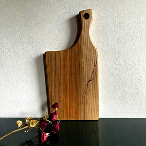 Tabla de cortar y servir rectangular ecológica de madera de acacia natural con mango de madera, apta para lavavajillas, 1.5 cm de grosor - Product Image 1