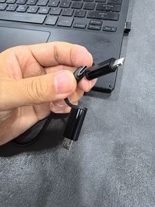 Bloc d'alimentation portable noir 3-en-1 avec <span class=keywords><strong>c</strong></span>âble de données Type-<span class=keywords><strong>C</strong></span> pour une charge rapide et un transfert de données, compatible avec IP 14 Android <span class=keywords><strong>USB</strong></span> - Product Image 5