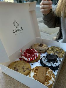 Emballage en carton de papier pliable biodégradable personnalisé, vente en gros de <span class=keywords><strong>boîte</strong></span> d'emballage de papier cadeau de gâteau biscuit biscuit beignet avec bûche - Product Image 3