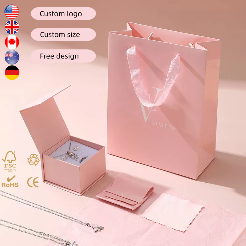 Boîte à rabat rose -8,5*8,5*6 cm