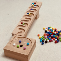 Machine à marbre en bois vente en gros éducation précoce jeu de piste d'enroulement de course de marbre jouets de course de balle colorée pour enfant
