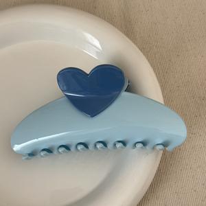 ที่หนีบผมผู้หญิงหรูหราสีสันสดใสขนาด8.5ซม. ที่ติดผมรูปหัวใจสีแดงพลาสติกสำหรับงานปาร์ตี้สำหรับเด็กผู้หญิงและวันวาเลนไทน์ - Product Image 4