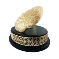 Usine En Gros Or Métal Résine Oiseaux Aile Forme Récompenses Souvenir Cadeaux Plaque Médailles Trophées pour Tasse Gravée