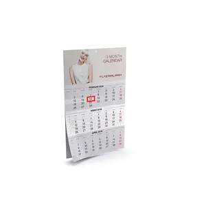 Calendario a tre ante personalizzato per merchandising - Product Image 1