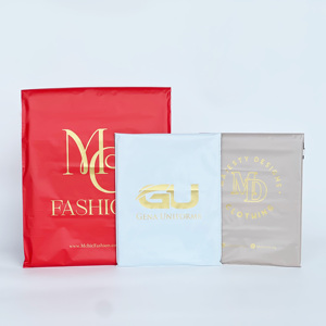 Bolsa de Envío de Poliéster Roja Ecológica de 10*13 con Logotipo Blanco, Bolsa de Embalaje para Ropa, Camisetas y Cajas de Zapatos, en Oferta - Product Image 3