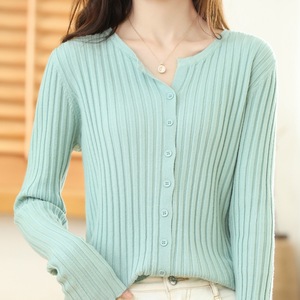 Cardigan lavorato a <span class=keywords><strong>maglia</strong></span> lunga da <span class=keywords><strong>donna</strong></span> di alta qualità Casual girocollo a girocollo maglione a striscia larga per la primavera autunno transfrontaliera - Product Image 2
