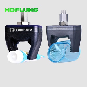 BM Two-Finger Soft Touch <b>Flexible</b> Claw Suction Nozzle High Temperature Resistance Negative Pressure Rubber Soft Claw Spring - Product Image 1