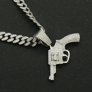 Nuevo Collar con Colgante de Pistola Estilo Hiphop Personalizado 2026, Collar Creativo y Moderno para Hombre, Joyería de Moda al por Mayor - Product Image 3