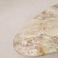 Table basse en terrazzo Maeble rose et vert, forme de bol en goutte d'eau épurée, base monobloc, style Wabi, pour salon, maison de rêve
