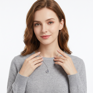 Collar Romántico con Colgante de Moissanita de 0.5ct para Mujer, Plata de Ley 925, para la Colección Pandora Twist - Product Image 3