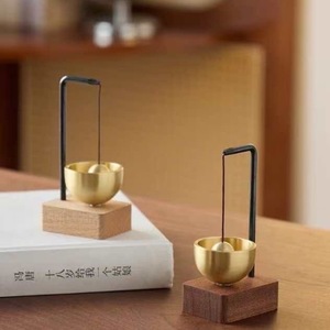 Timbre Magnético de Cobre Estilo Japonés con Base de Madera Natural, Fácil Instalación, Abridor de Puerta para el Hogar, Recordatorio para Invitados - Product Image 2