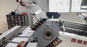 Máquina plegable de pila redonda con diseño de engranaje helicoidal de acero inoxidable exclusivamente para periódicos portátiles - Product Image 5