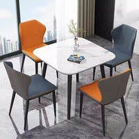 Ensemble de table à manger moderne en métal et pierre italienne avec 2 chaises pour la maison, la villa, l'appartement ou la cuisine, pour la salle à manger d'hôtel