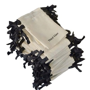 Pochette en coton écologique avec cordon de serrage, petite, de couleur naturelle, anti-poussière, recyclable, avec logo personnalisé imprimé - Product Image 1