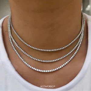 Pulsera de tenis con circonitas cúbicas de 2 mm |   Cadena de Acero Inoxidable Chapada en Oro PVD de 18K con Circonitas |   Impermeable, Hipoalergénico y Resistente al Deslustre - Product Image 3