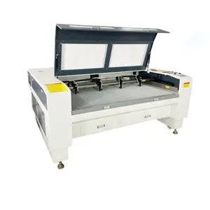 STL 160100 60 W 80 W 110 W 130 W 150 W Kleidungsstück Stoff Mehrköpfe CO2-Laser-Schneidemaschine