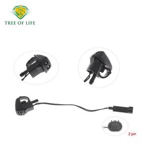 Buse de lave-glace chauffante Land Rover LR048615 pour Discovery 3 4 Range Rover Sport 2006 2013 - Product Image 4