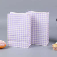 Sac de courses en papier kraft écologique et recyclable avec poignées découpées pour l'emballage alimentaire et commercial, sac cadeau durable