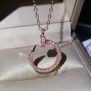 Collier de luxe avec pendentif cercle motif ongles, entièrement pavé de zircone cubique, pour femme, bijoux de mode, vente en gros - Product Image 5