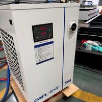 Machine de découpe laser à fibre CNC 3000W 1530 à chargement automatique pour tôles en acier inoxydable et aluminium, haute vitesse