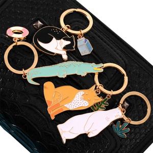 Porte-clés vintage en acier inoxydable 3D gravé sur mesure, dessin animé, vierge - Léger et étanche - Product Image 4