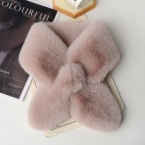 Enfants adultes femmes hiver automne peluche fausse fourrure de lapin épaissir doux croix nœuds papillon duveteux couleur unie écharpe - Product Image 2