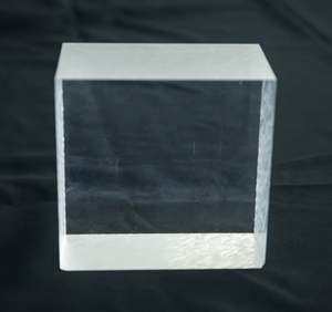 Lámina de Polimetilmetacrilato (PMMA) de Alta Transparencia a Buen Precio, Marca SY, con Servicio de Corte y Procesamiento - Product Image 1