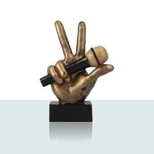 Trofeo in Resina Mano Microfono 13,0 cm - Product Image 1