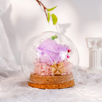 Roses éternelles sous cloche en verre, cadeaux de mariage originaux pour les invités